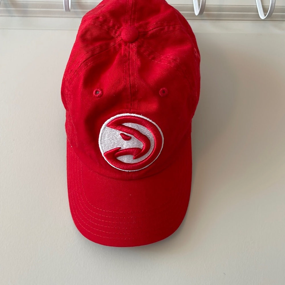 Atlanta Hawks adidas NBA hat